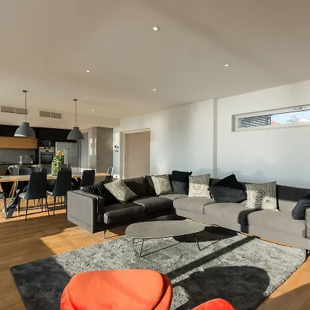 Luxurious In With Fenced Garden * Kozino